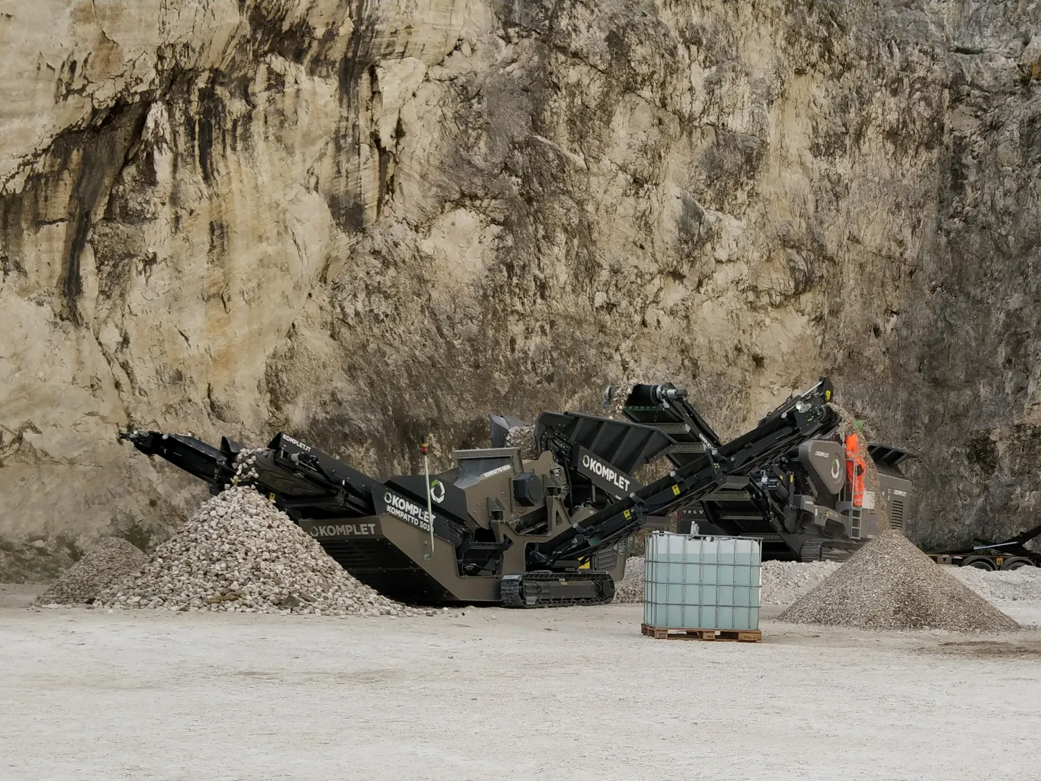 Дробилка K-JC 805 и грохот Kompatto 5030